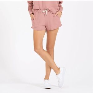 VUORI shorts